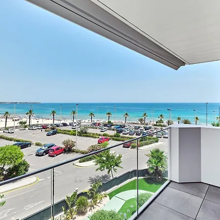 Vista Del Mar *